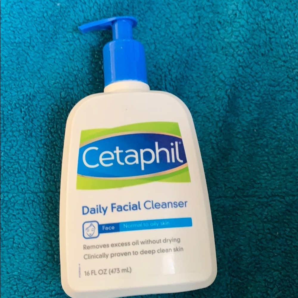 Cetaphil Daily Facial Cleanser